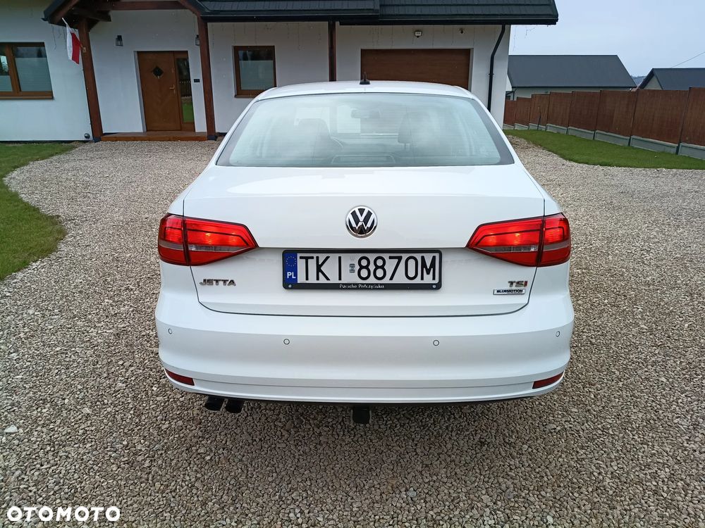 Volkswagen Jetta - 15