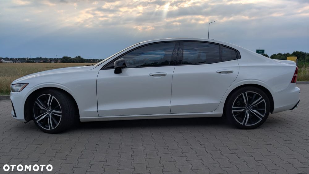 Volvo S60 T6 AWD R-Design - 8