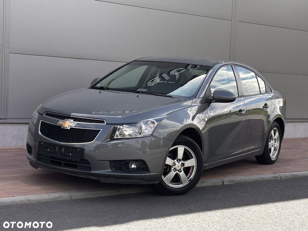Chevrolet Cruze 1.8 LT - 3