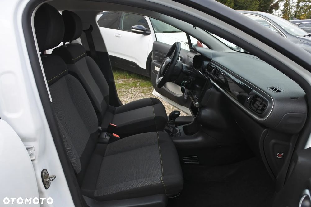 Citroën C3 Pure Tech 82 SHINE - 6