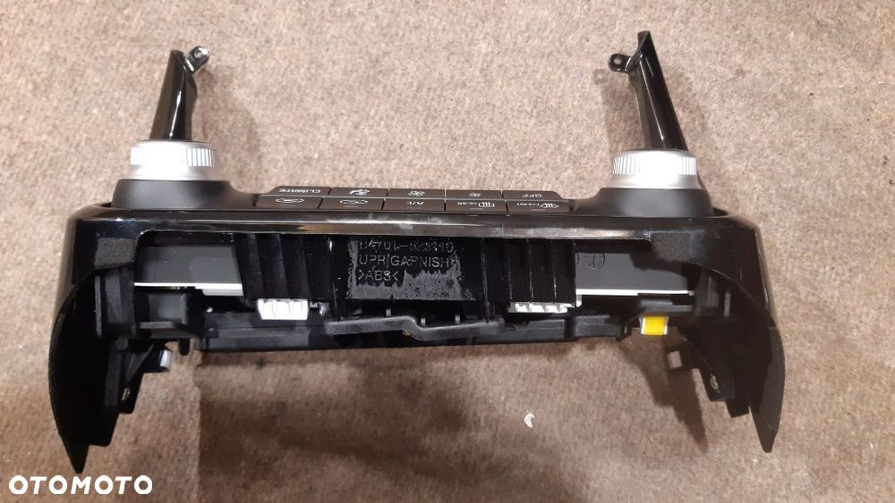 Panel Sterowania Klimatyzacji KIA STINGER 3.3i 4x4 - 5