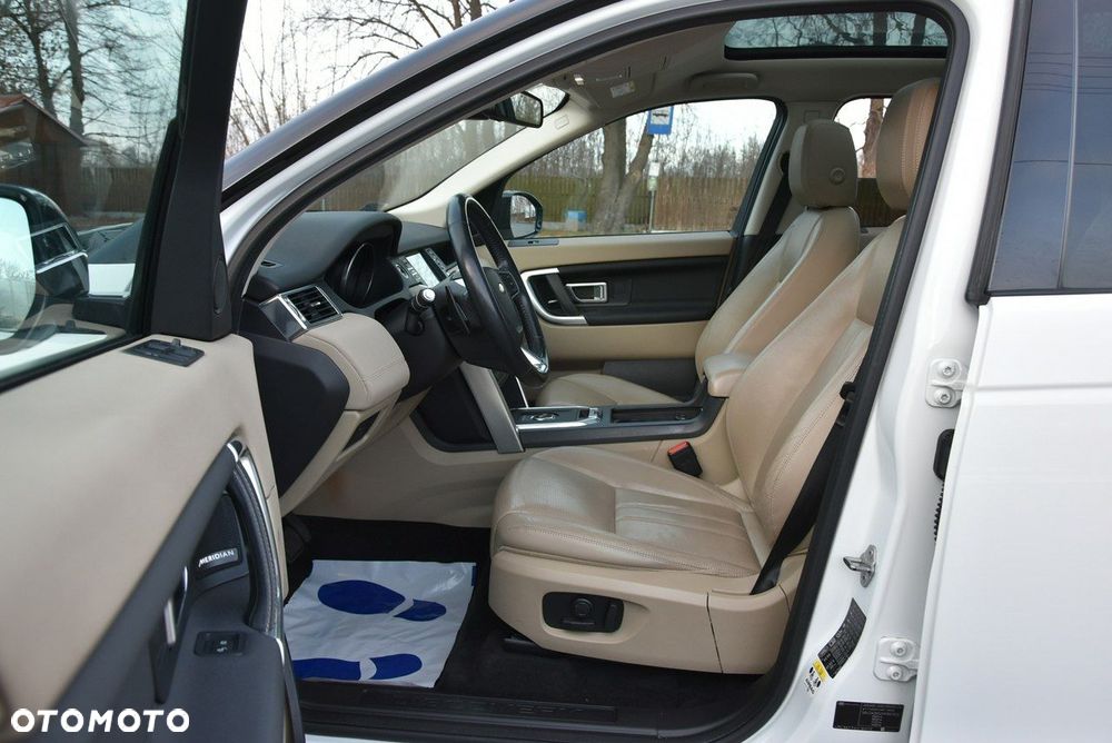 Land Rover Discovery Sport - 18