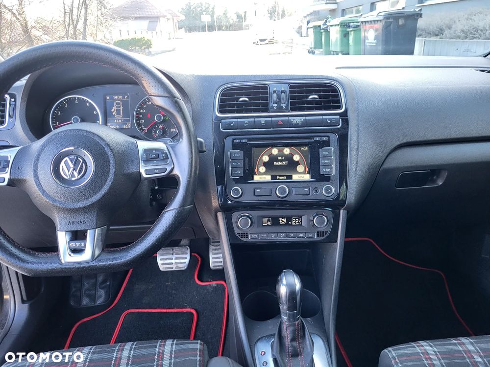 Volkswagen Polo 1.4 DSG GTI - 17