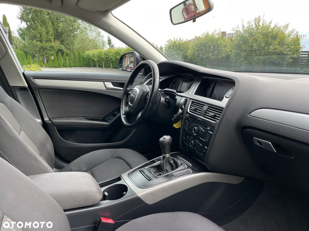 Audi A4 Limousine 2.0 TFSI quattro Ambiente - 38
