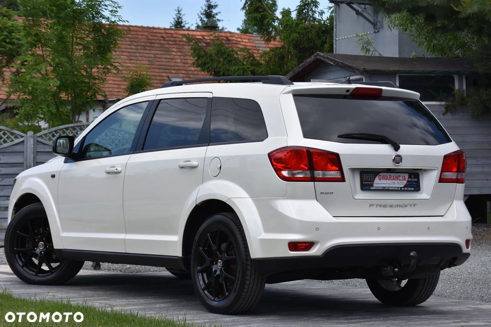 Fiat Freemont 2.0 Multijet 16V DPF Automatik Allrad Black Code - 15