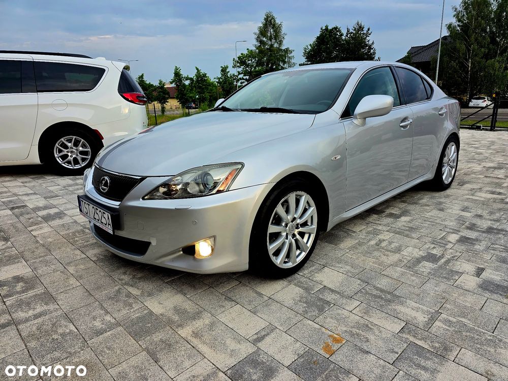 Lexus IS 250 Prestige - 21