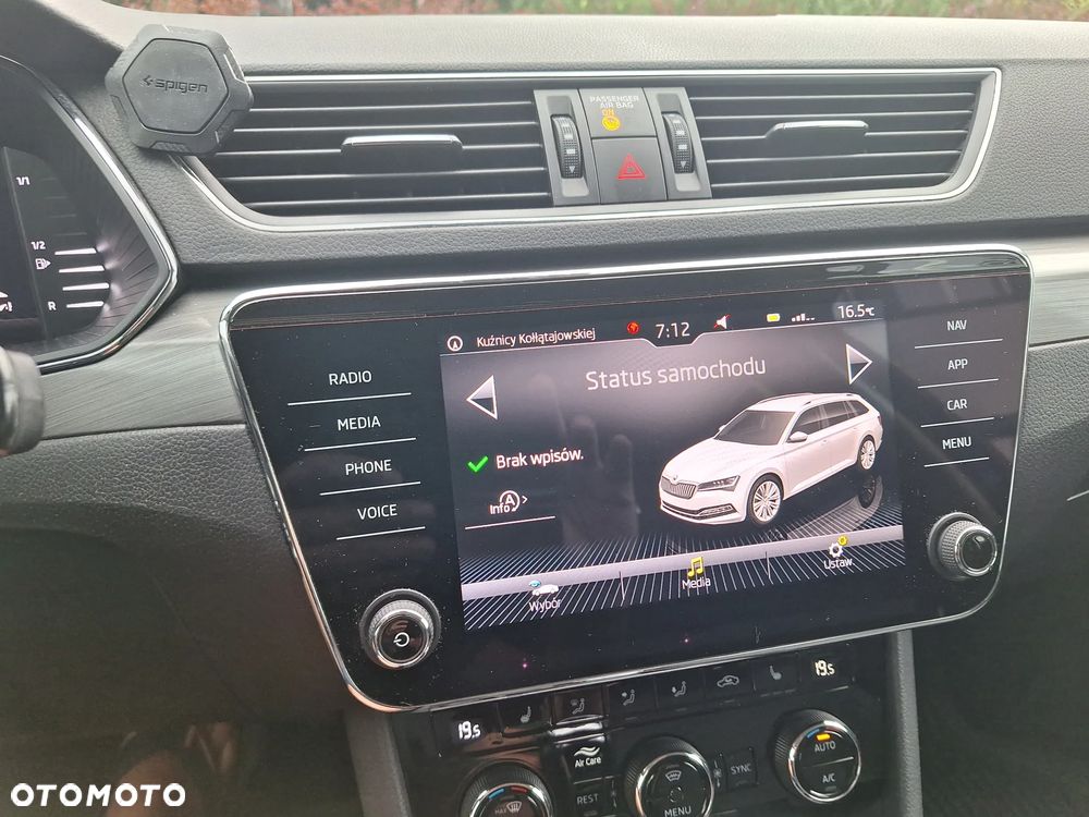 Skoda Superb 2.0 TDI Sportline DSG7 - 6