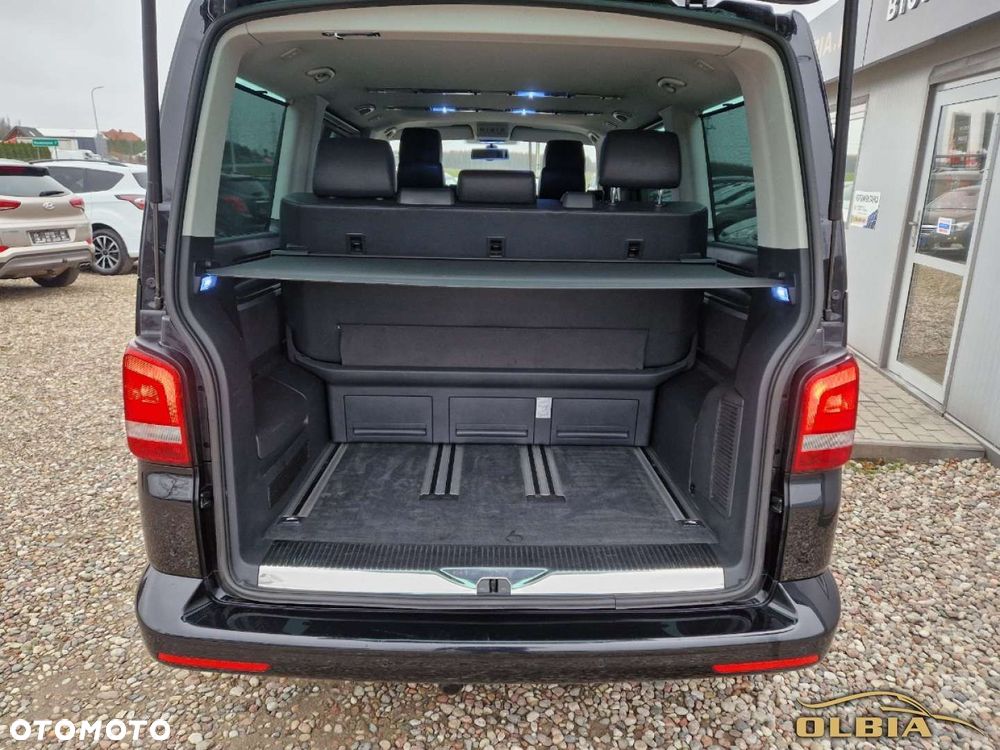 Volkswagen Multivan - 17