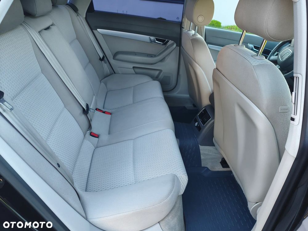 Audi A6 Avant 2.0 TDI - 28