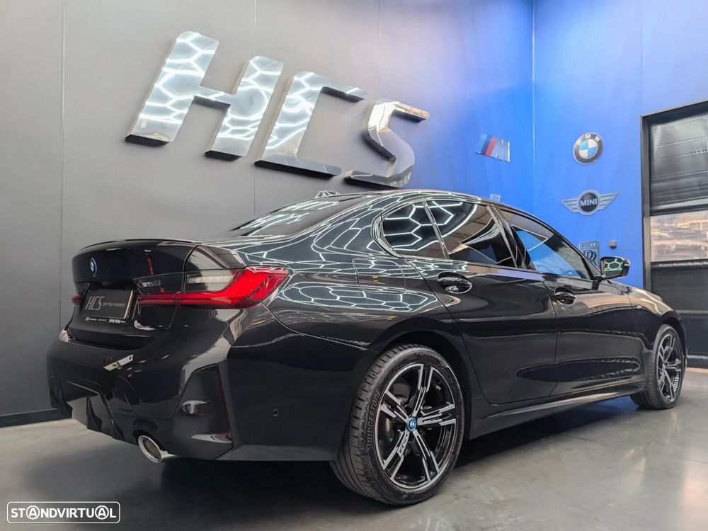 BMW 320 e Pack Desportivo M Auto - 15