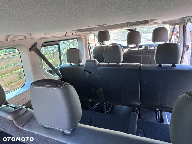 Renault Trafic - 13