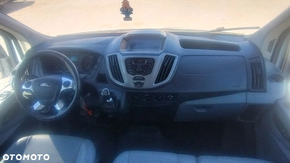 Ford Transit - 8