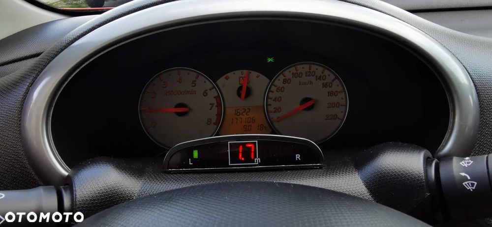 Nissan Micra 1.4 Active Luxury - 29