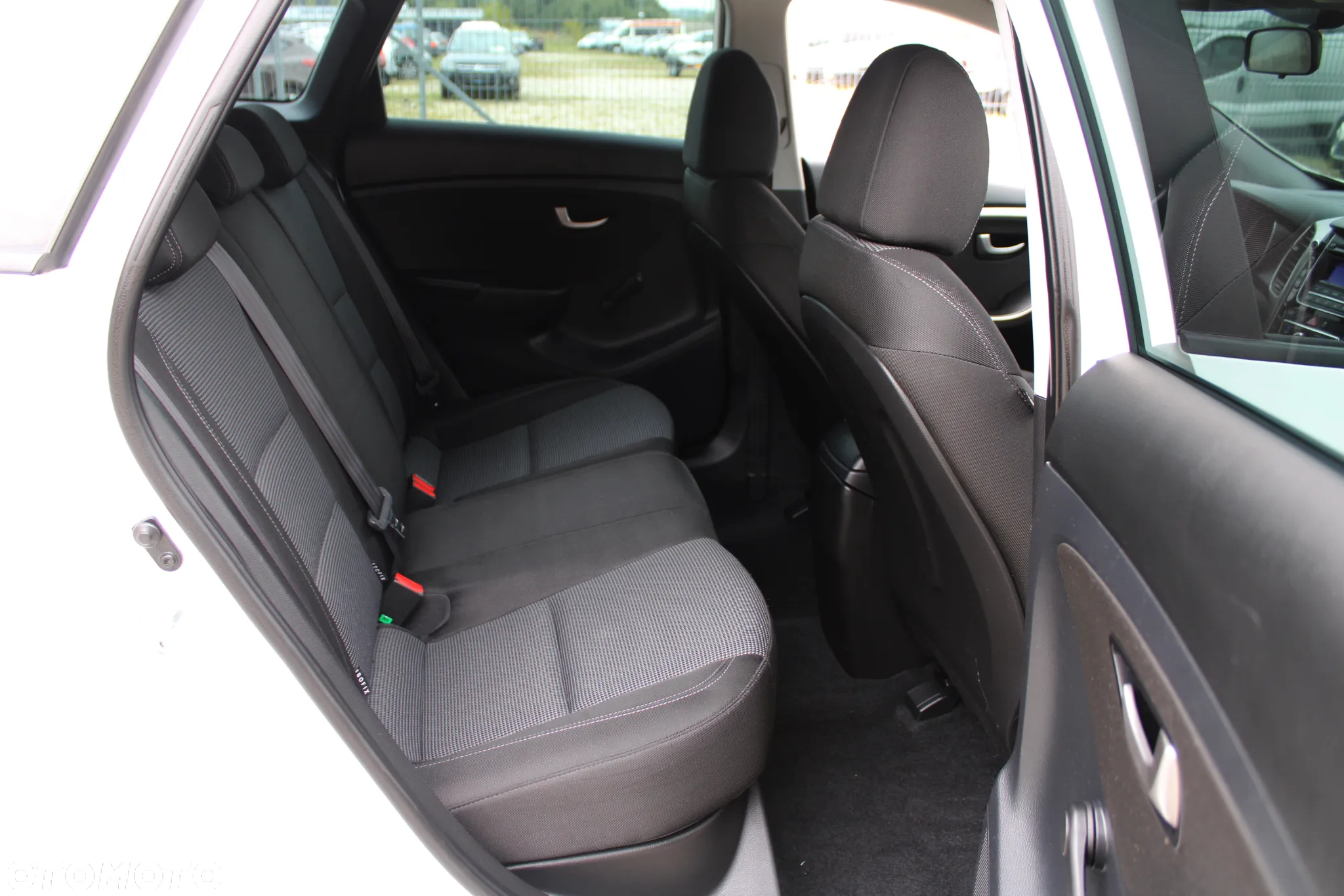 Hyundai i30 - 32