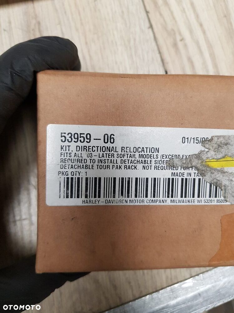 Uchwyt mocowanie kierunkowskazów Harley Davidson Softail 53959-06 - 14