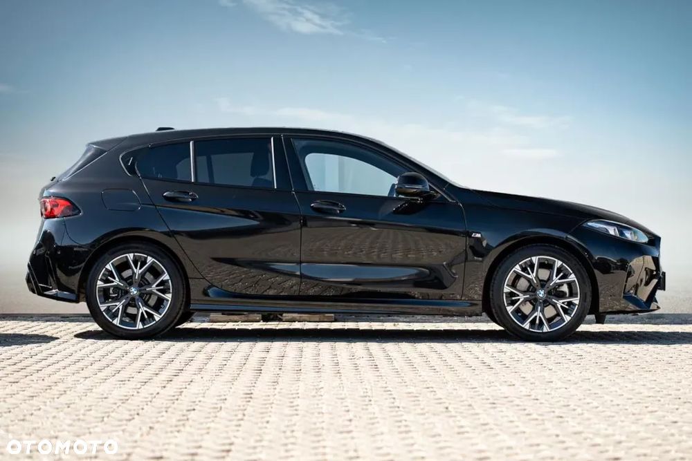 BMW Seria 1 123 mHEV xDrive - 3