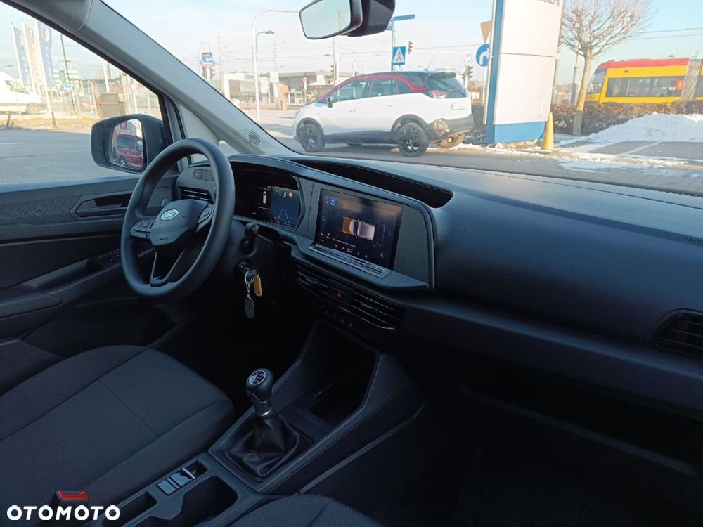 Ford Transit Connect - 18