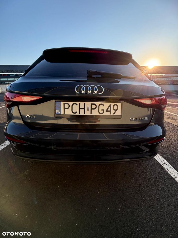 Audi A3 Sportback 30 TFSI S tronic - 3