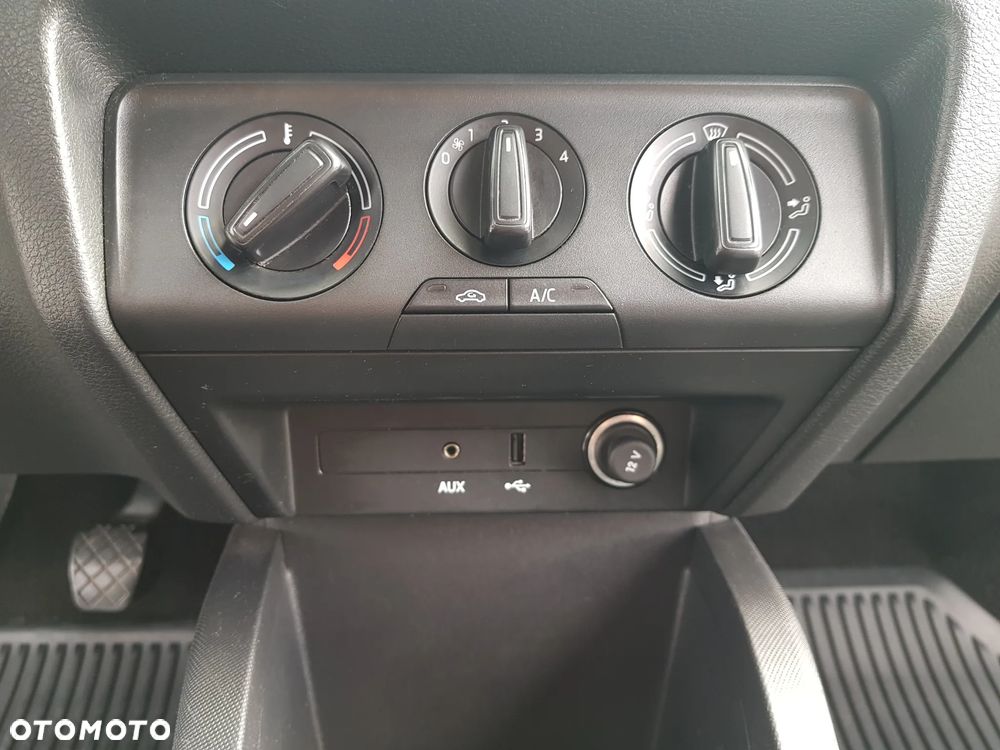Skoda Fabia 1.0 Ambition - 19