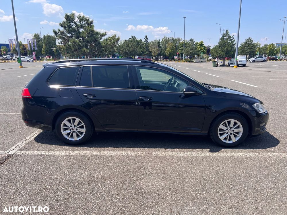 Volkswagen Golf 1.6 TDI DPF BlueMotion Technology Comfortline - 5