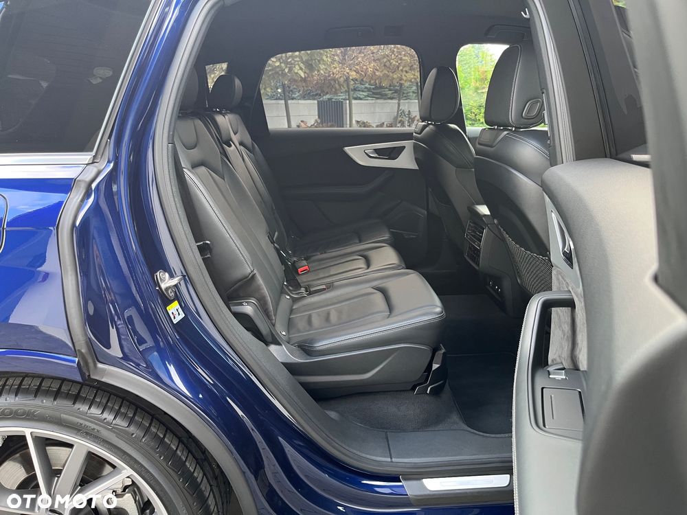 Audi Q7 - 30