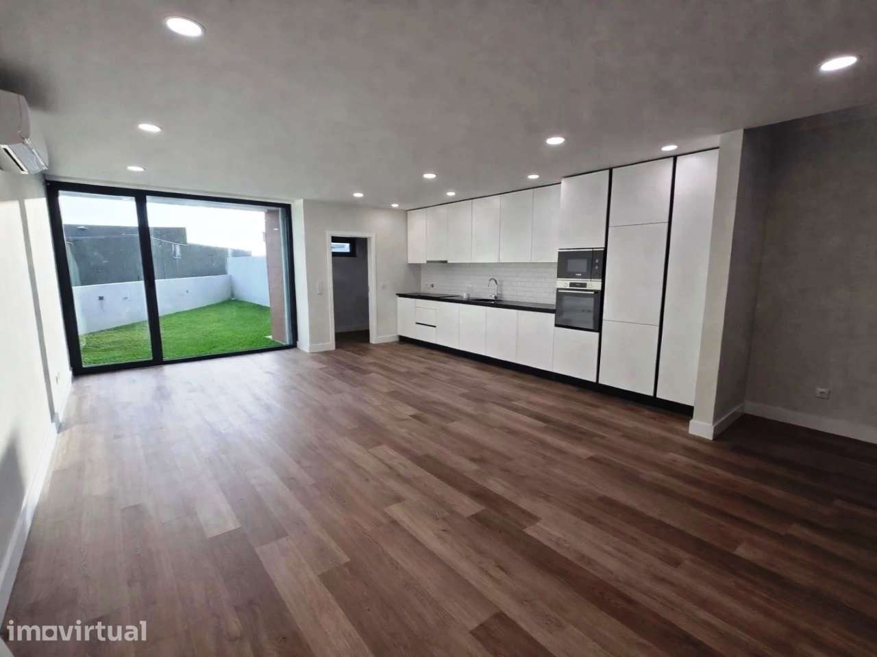 Moradia T4 Nova em Aveiro - Grande imagem: 5/27