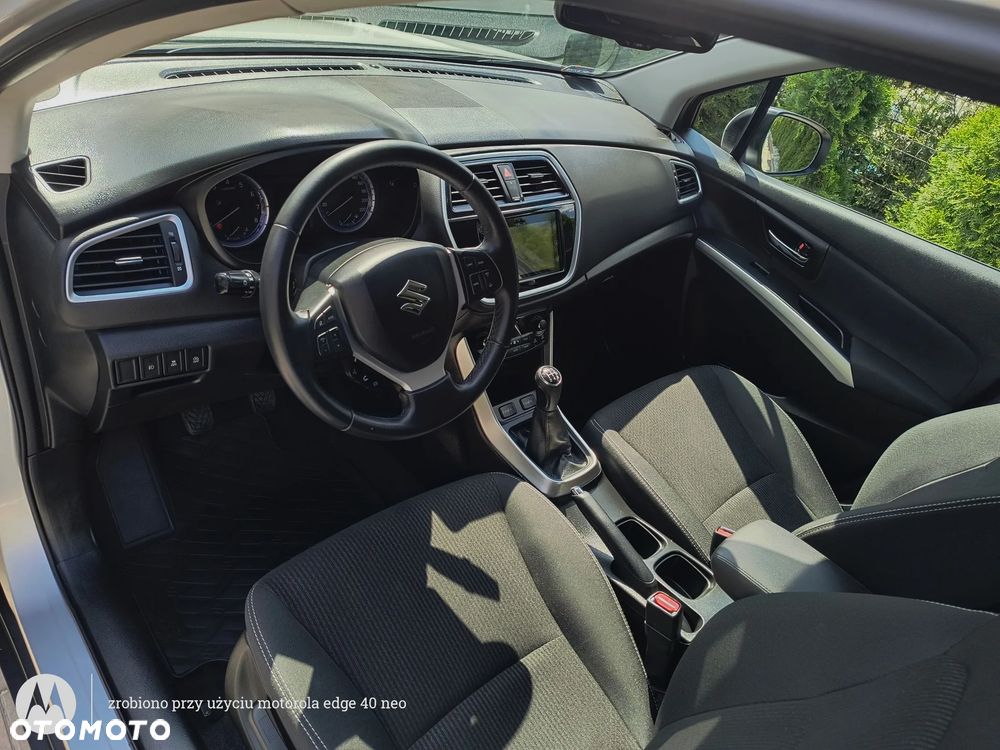Suzuki SX4 - 16