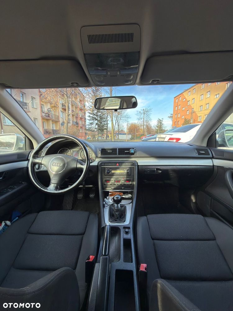 Audi A4 Limousine 1.8T - 8