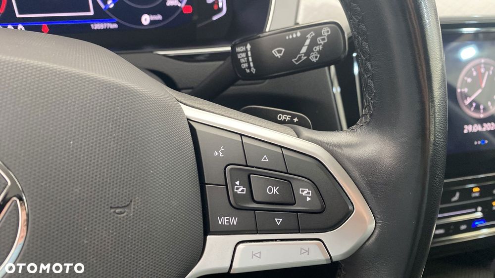 Volkswagen Passat - 23