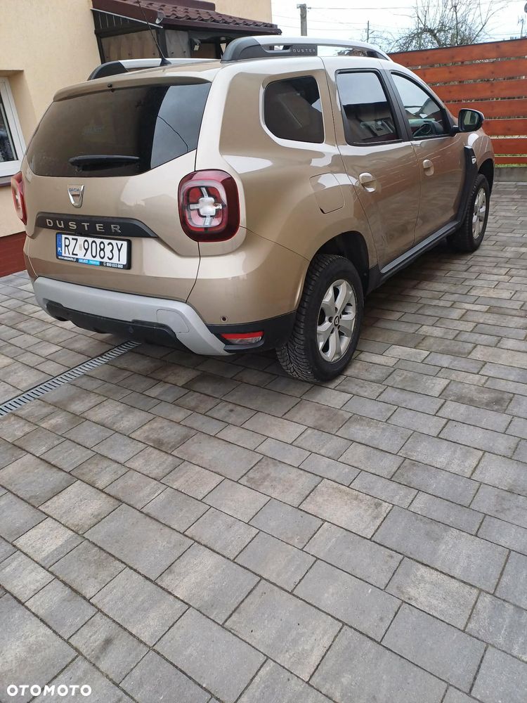 Dacia Duster 1.6 SCe Outdoor S&S - 1