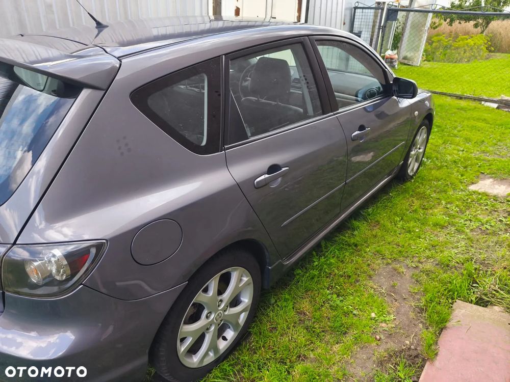 Mazda 3 2.0 CD Active + - 9