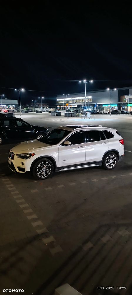 BMW X1 xDrive28i - 1