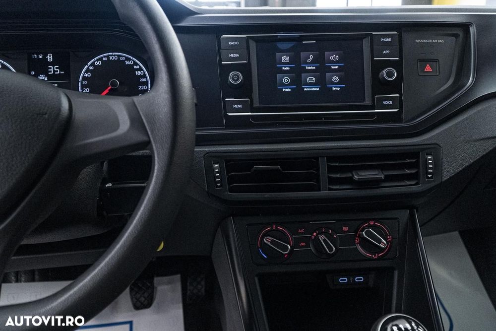 Volkswagen Polo 1.0 Comfortline - 24