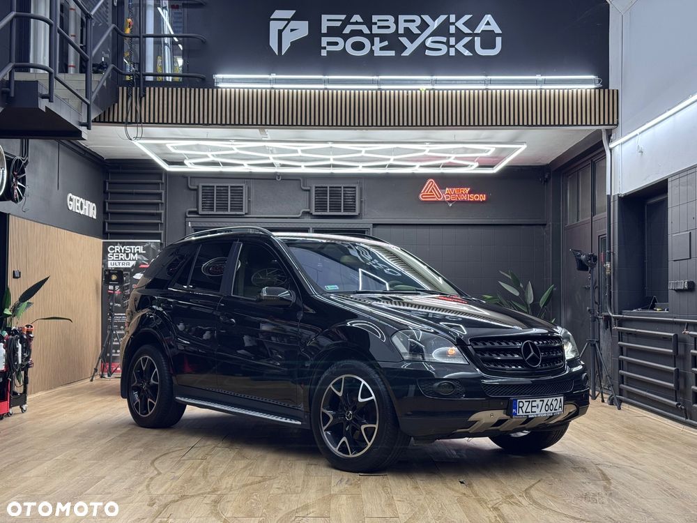 Mercedes-Benz ML - 1