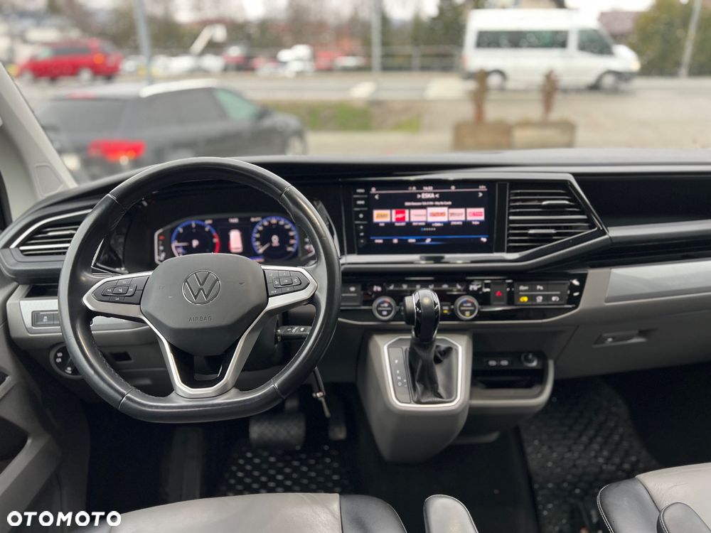 Volkswagen Caravelle - 21