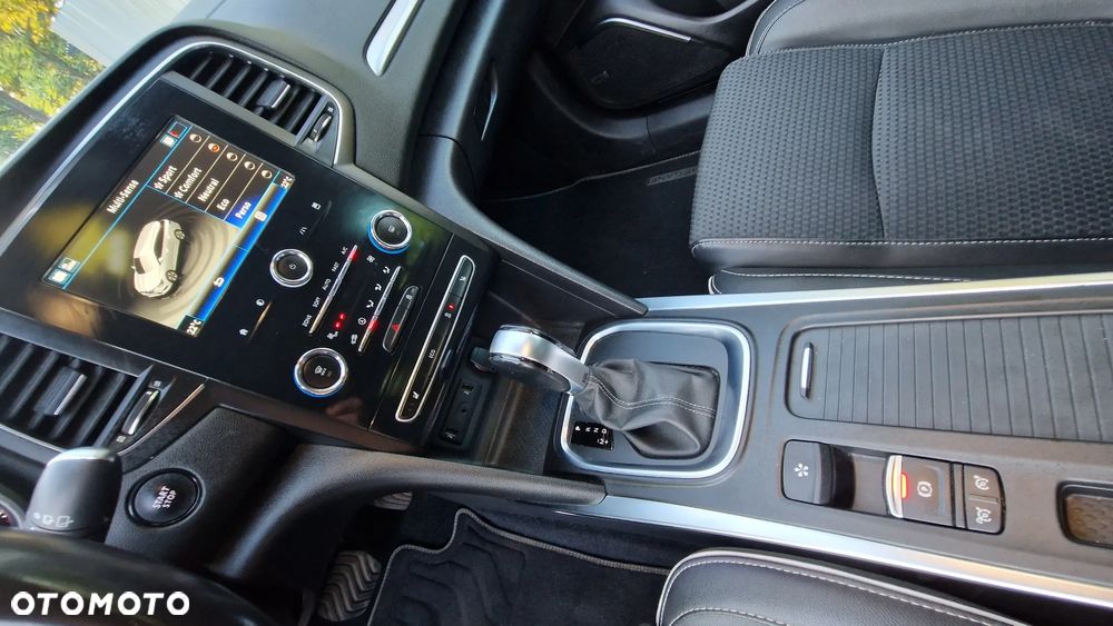 Renault Megane TCe 160 GPF EDC BOSE EDITION - 18
