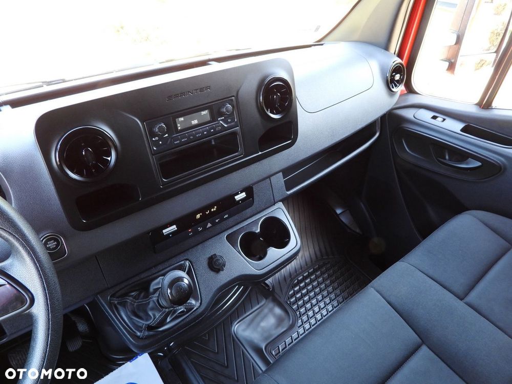 Mercedes-Benz SPRINTER 316  8 PALET PLANDEKA WINDA TEMPOMAT KLIMATYZACJA  160KM - 33