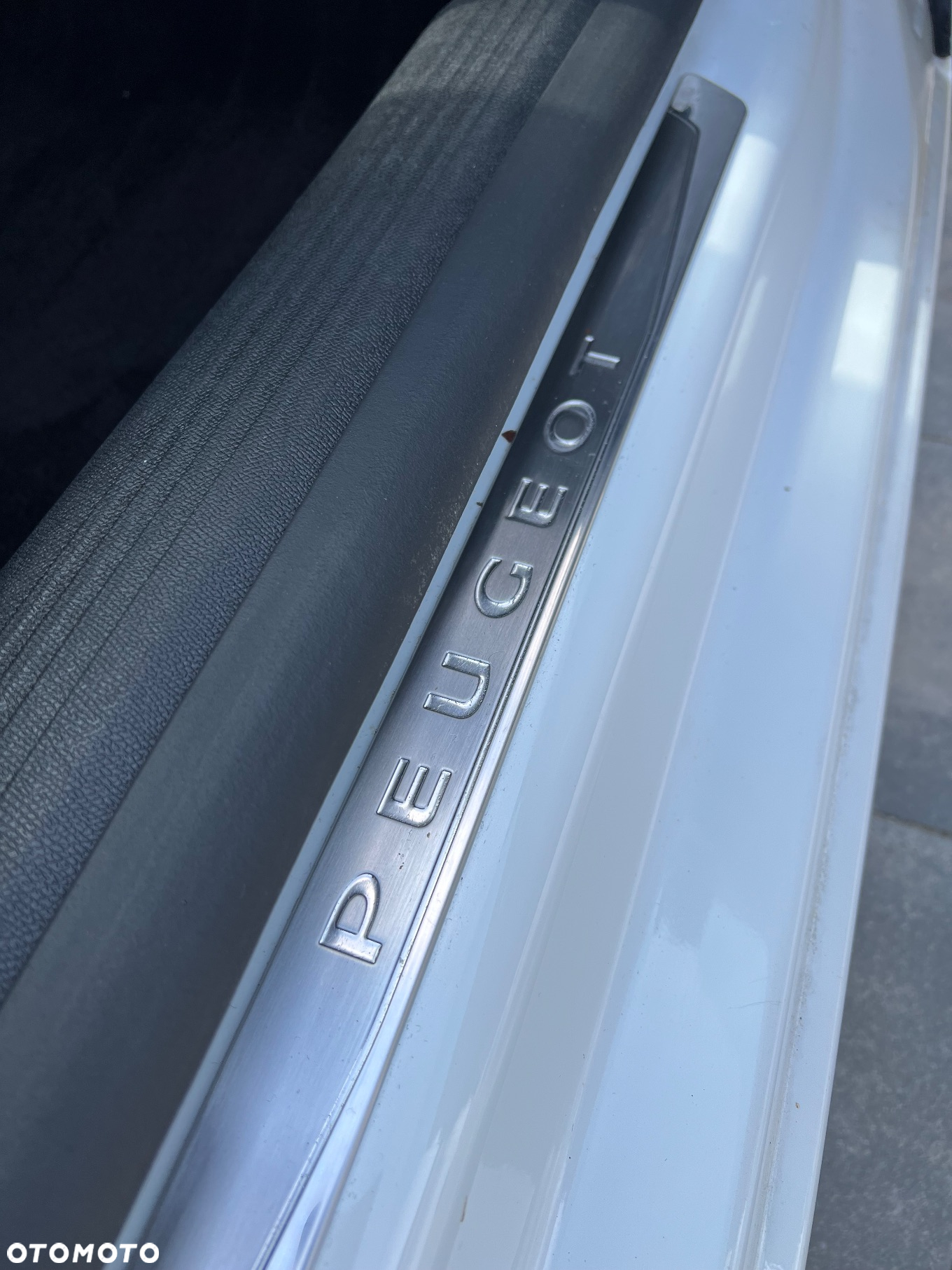 Peugeot 508 SW Plug-In Hybrid 225 e-EAT8 GT - 40