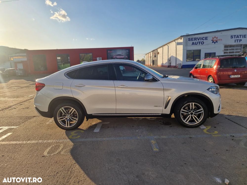 BMW X6 xDrive30d - 11