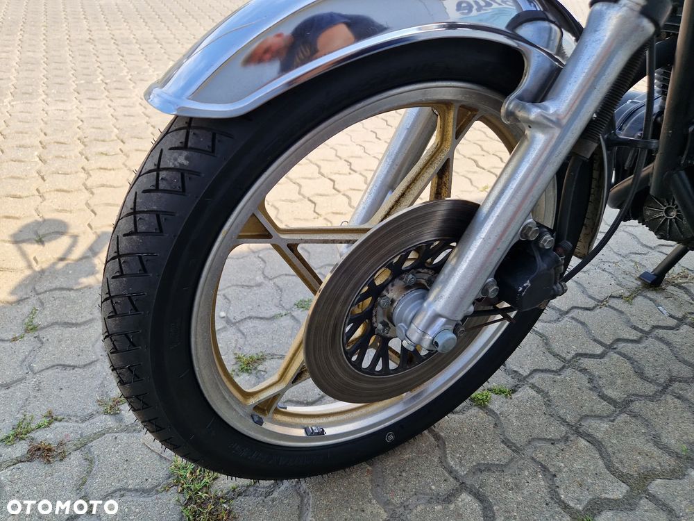 Suzuki GSX - 8