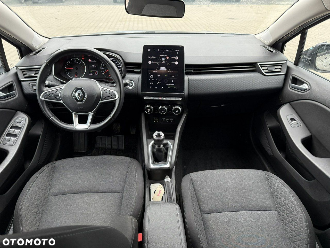 Renault Clio - 8