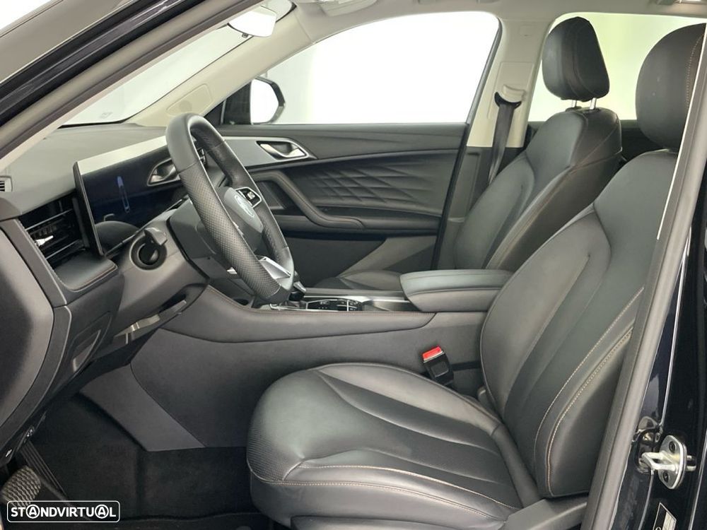 MG HS 1.5 Plug-in Hybrid Luxury — fotografia 11