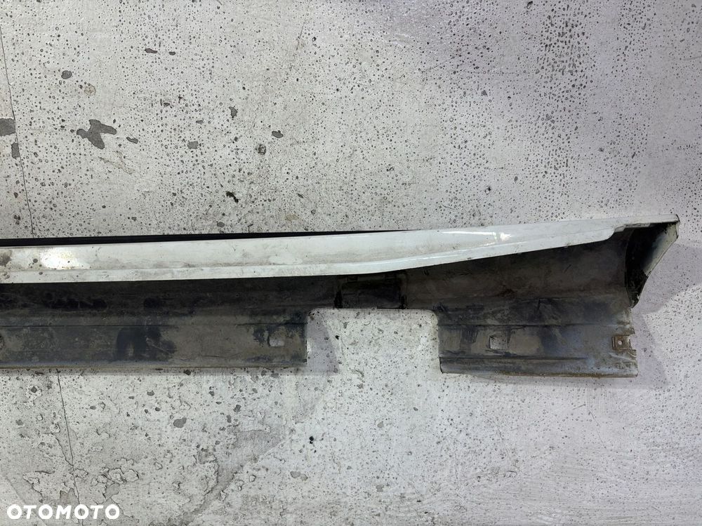 LISTWA PROGOWA PRAWA MERCEDES CLA W117 AMG - 9