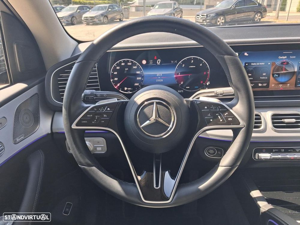 Mercedes-Benz GLE 300 d 4Matic - 24
