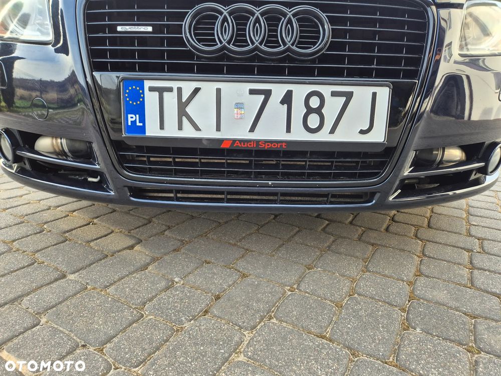 Audi A4 Limousine - 36