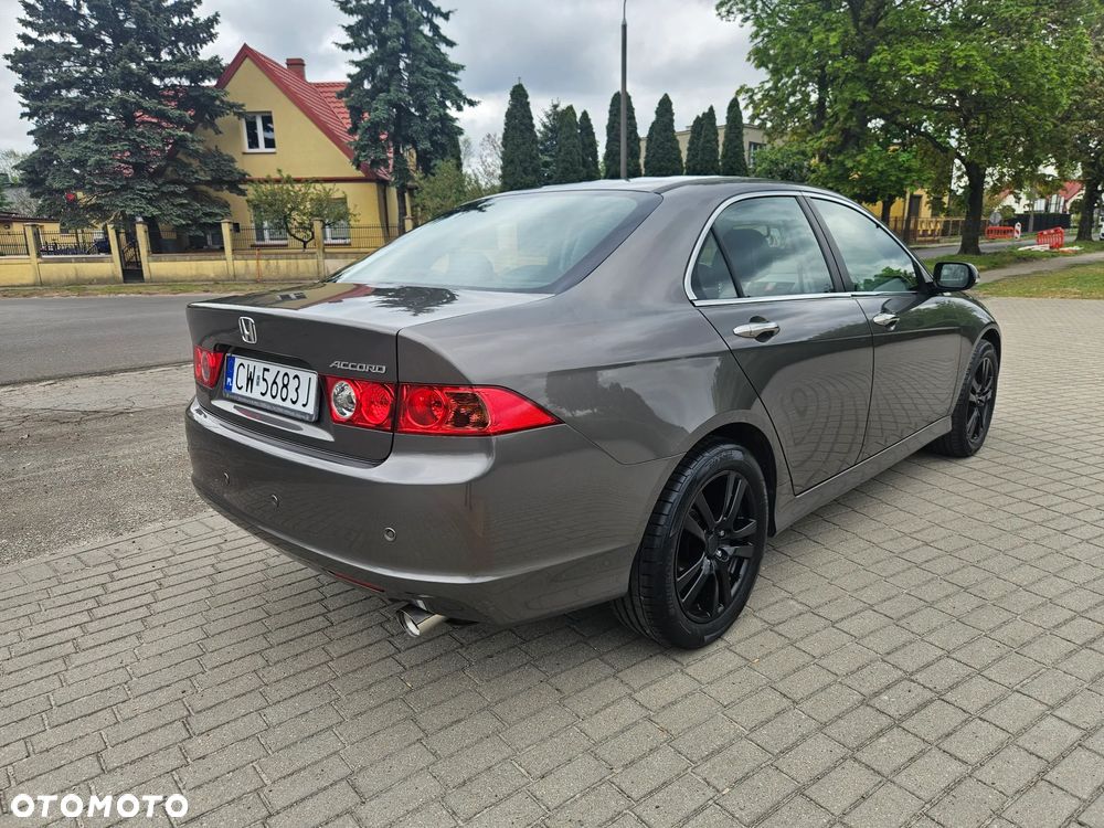 Honda Accord 2.0 i Executive - 5