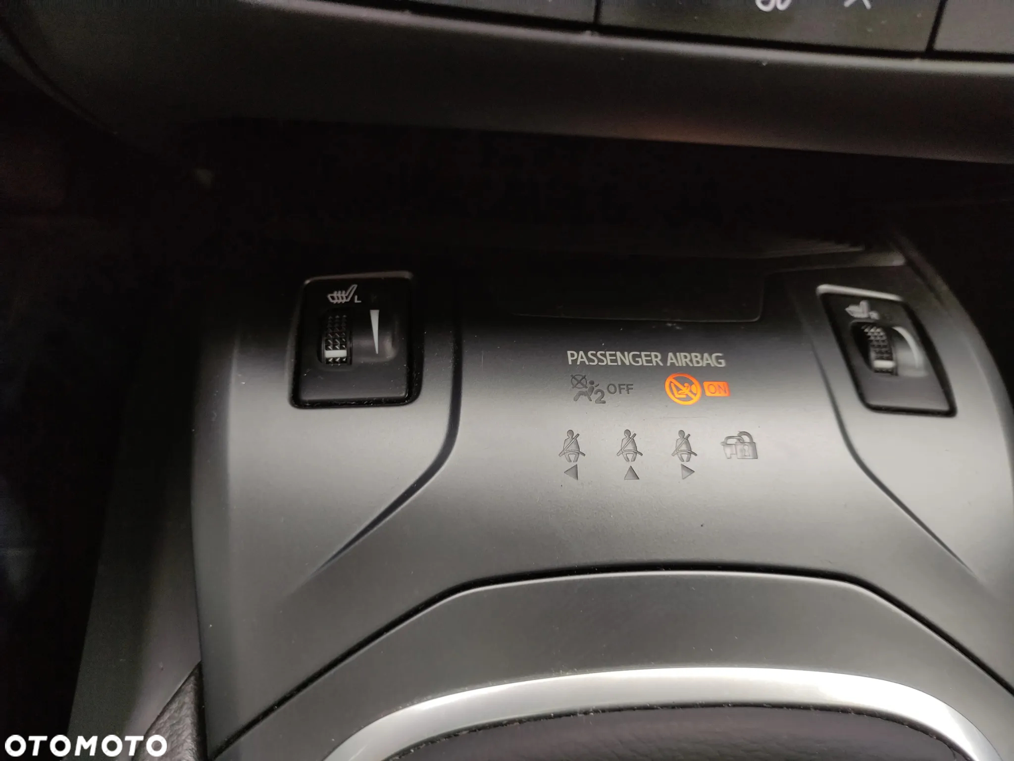 Toyota Avensis 2.0 D-4D Prestige - 13