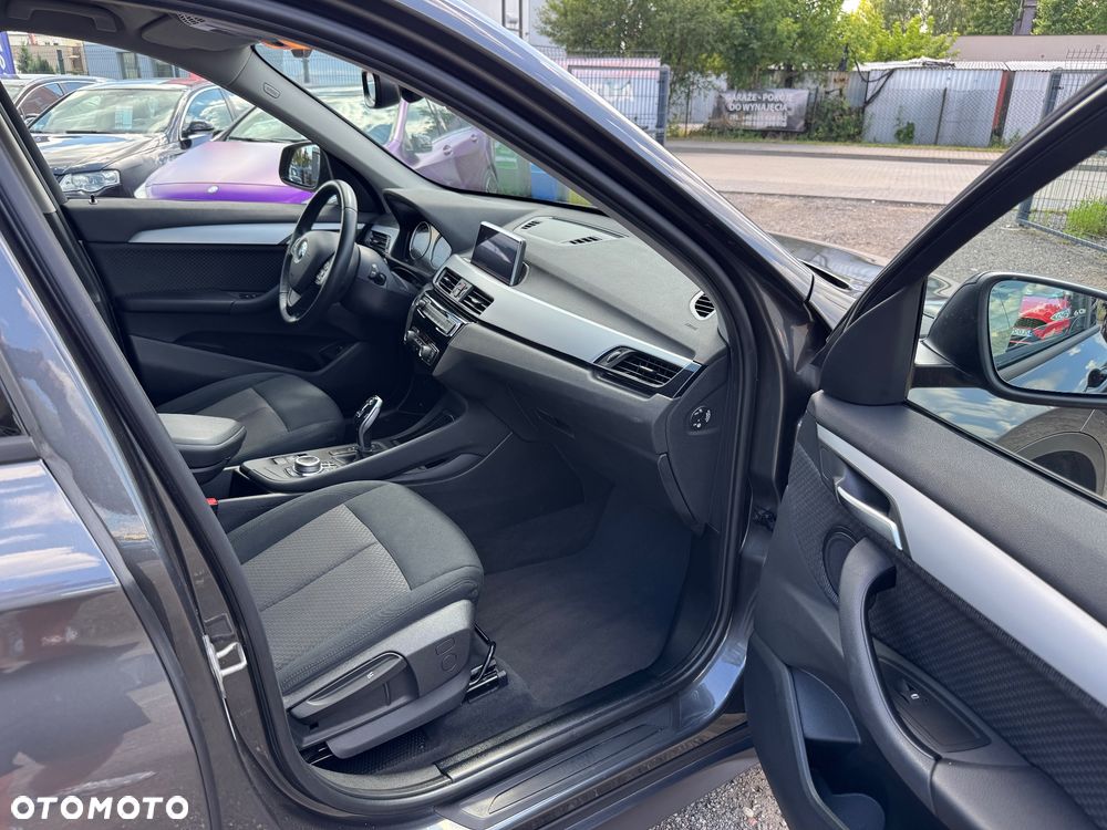 BMW X1 sDrive16d - 6