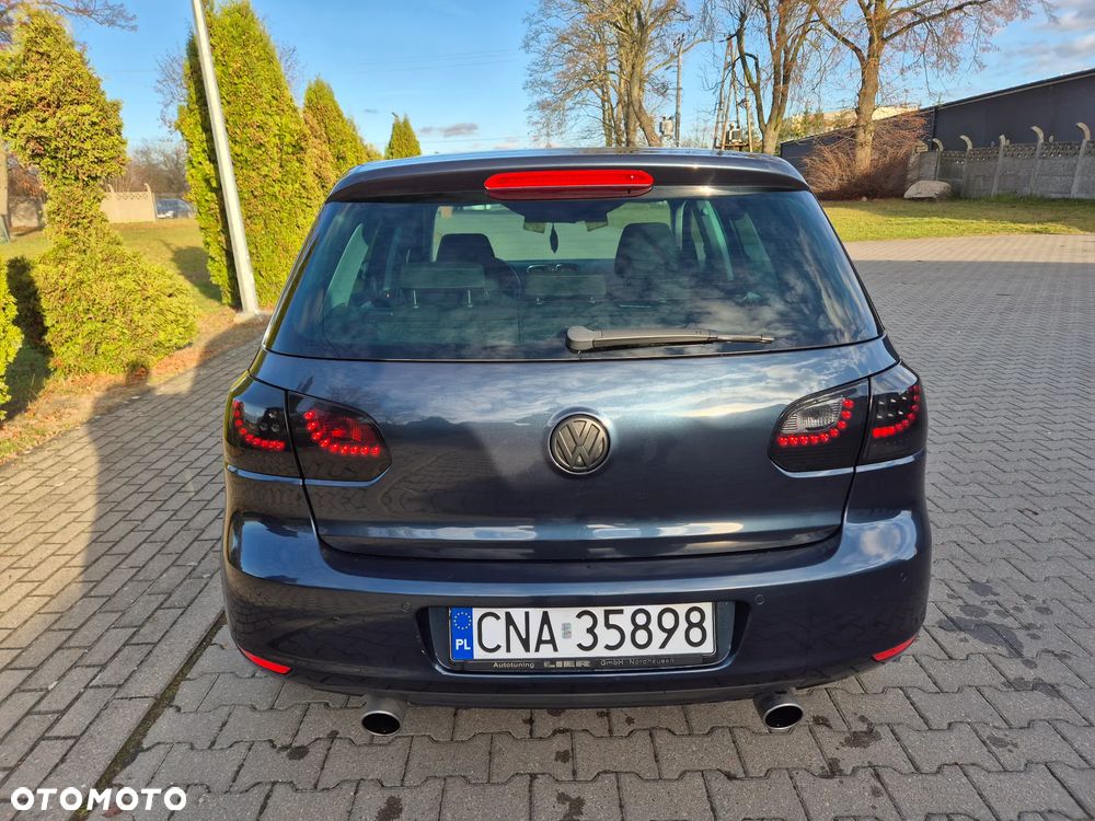 Volkswagen Golf 1.6 TDI Highline - 6