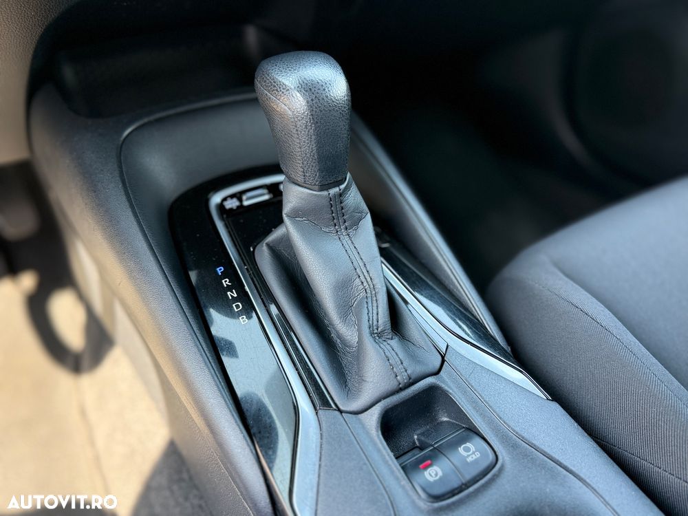 Toyota Corolla 1.8 Business Edition - 8